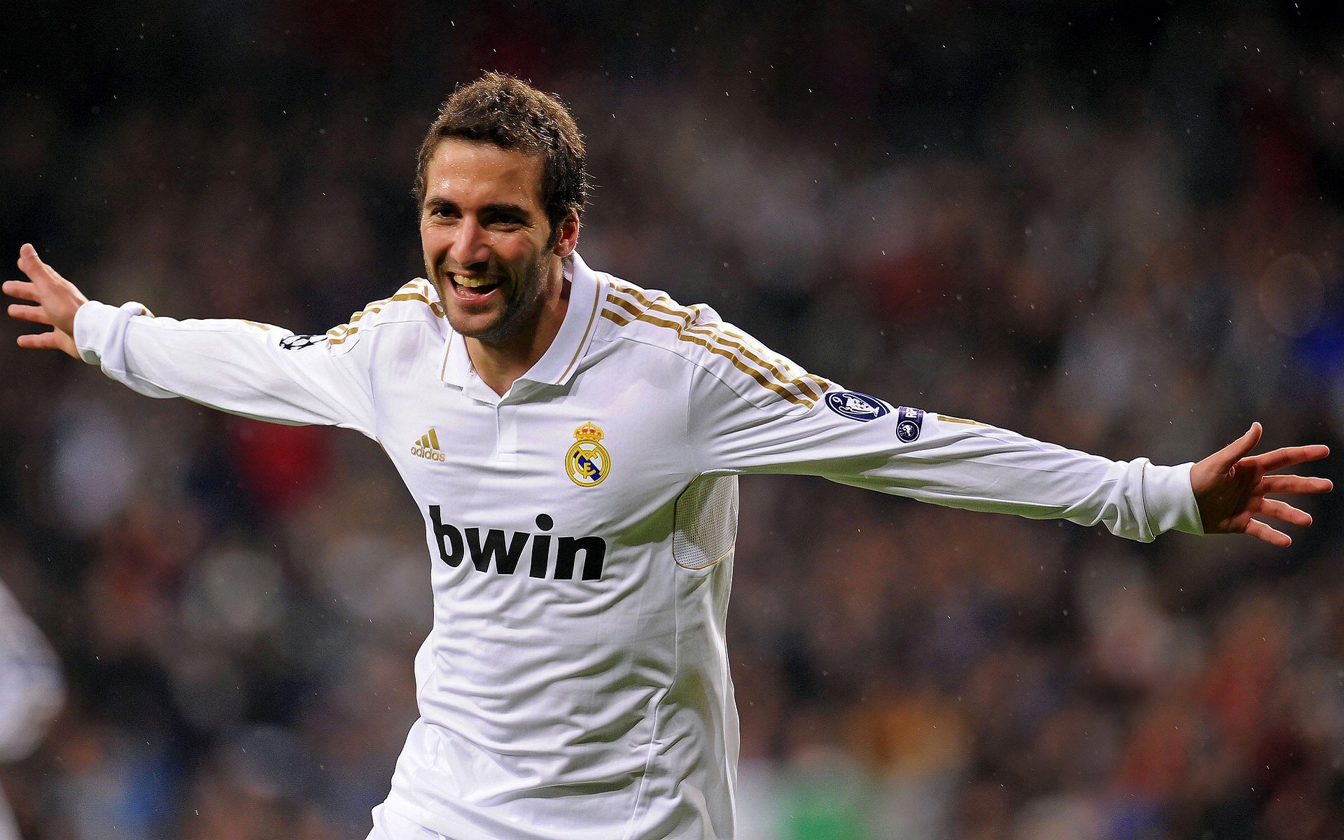 哈特尔浦高位逼抢见效，维多利亚公园冲刺，哈特维尔特